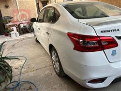 نیسان سێنترا